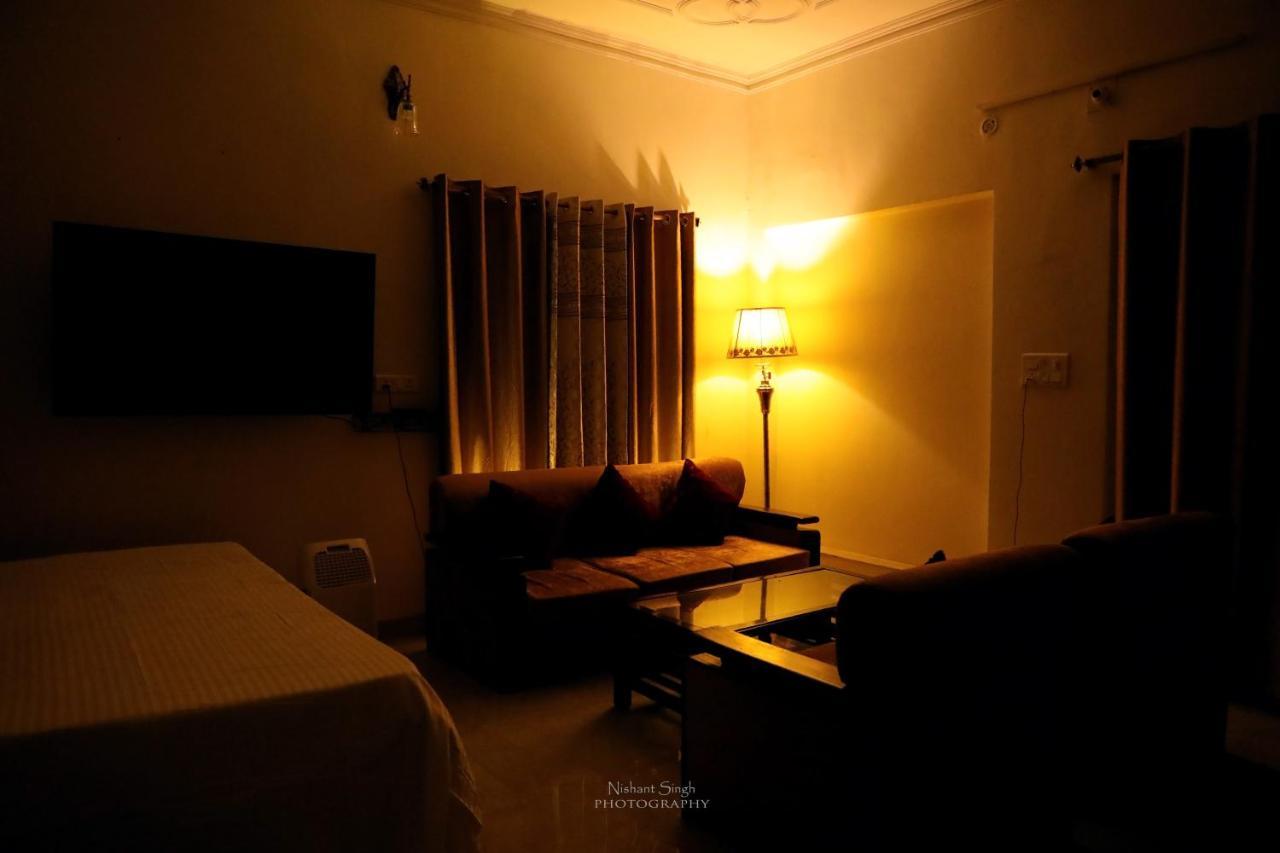 Tattva Luxurious Apartment Βαρανάσι Εξωτερικό φωτογραφία